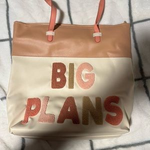 Jadelynn Brooke tote